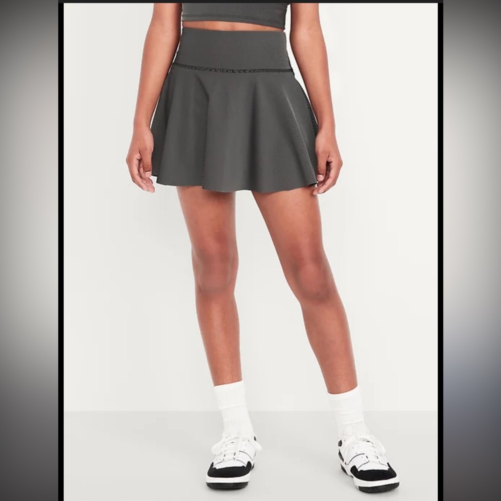 NWOT powersoft ribbed skort